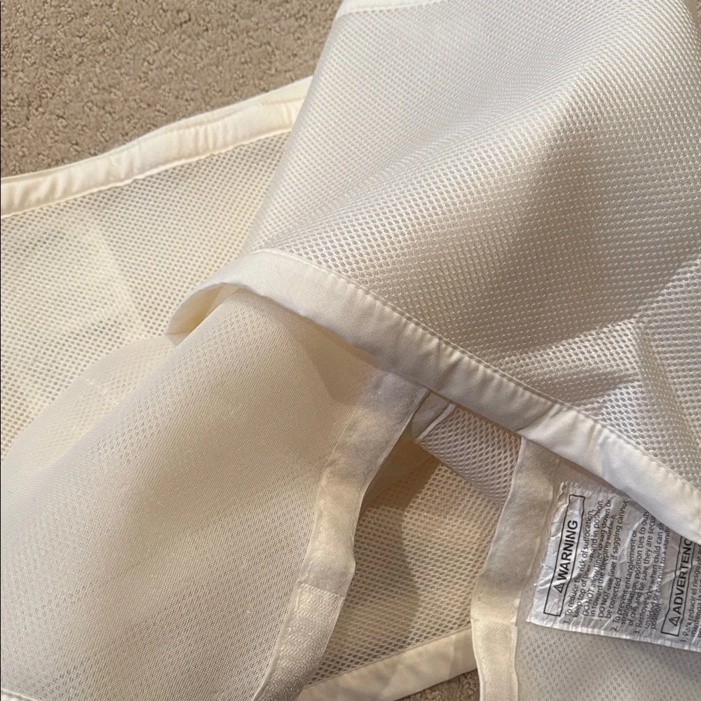 Luxurious Cream Bedding Set